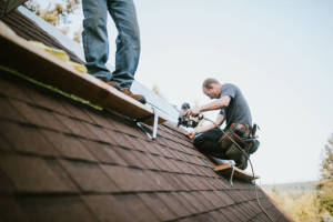 Local Roofers in Waunch Prairie, WA